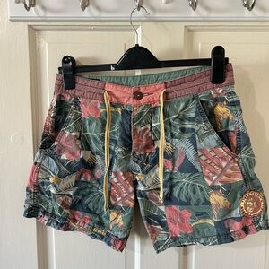 Men's Tropical Floral Swim Trunks - Green/Pink 5” Inseam